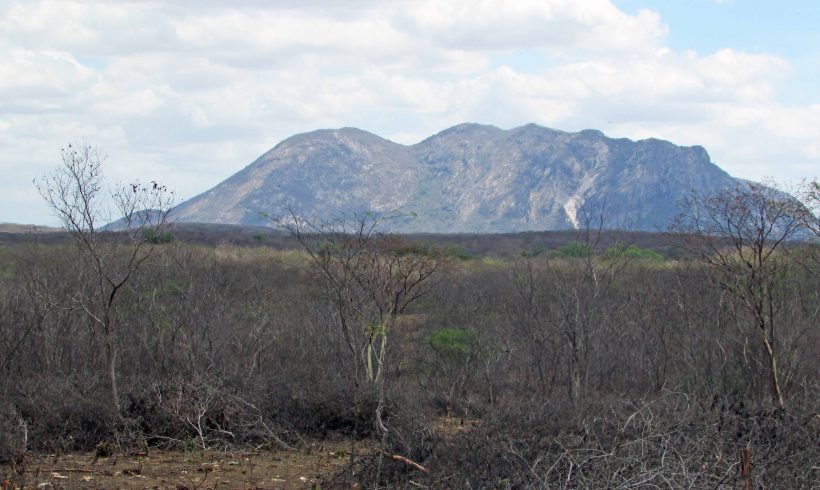 Pesquisa arqueológica no município de Forquilha/CE